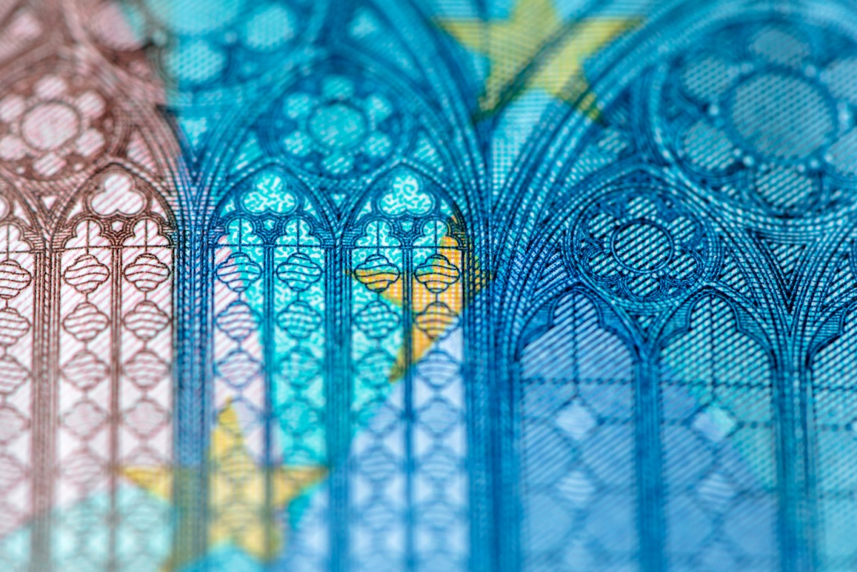Salarié étranger en situation d'emploi illicite : le salaire est dû jusqu'à la rupture