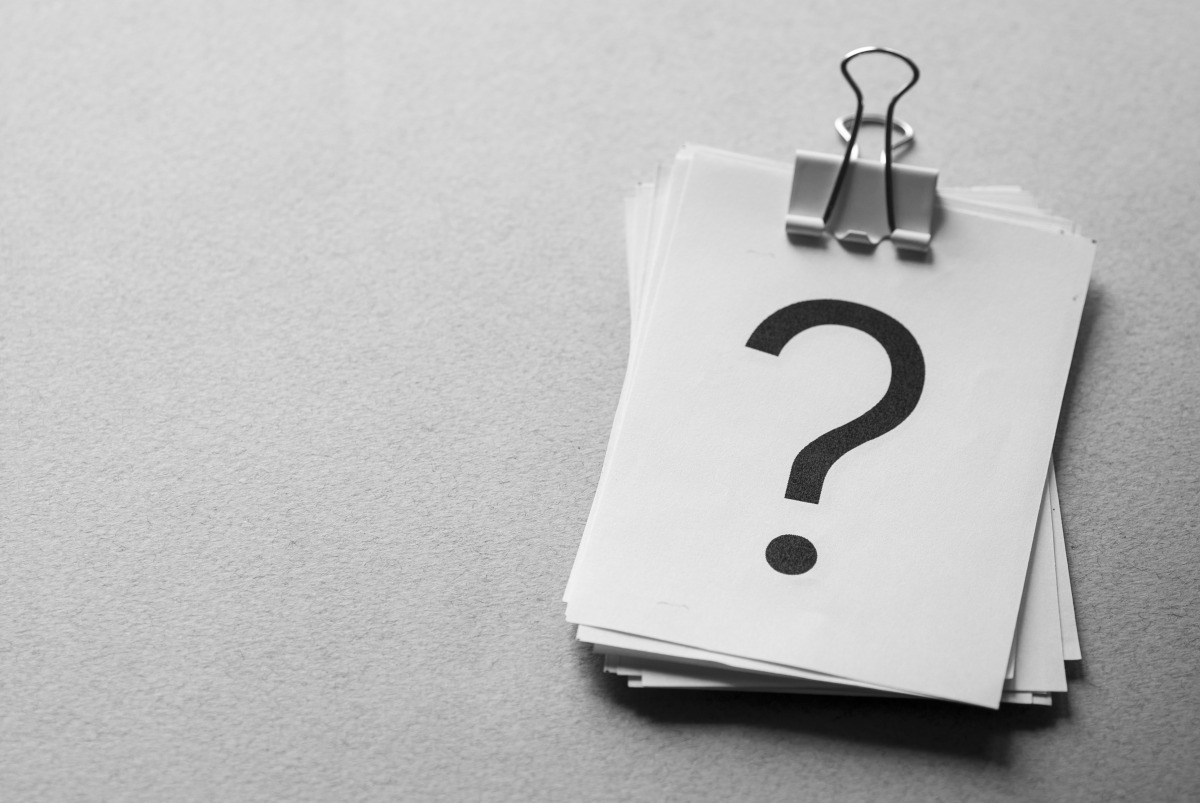 Régularisation des travailleurs étrangers dans les métiers en tension : de quoi parle-t-on ?