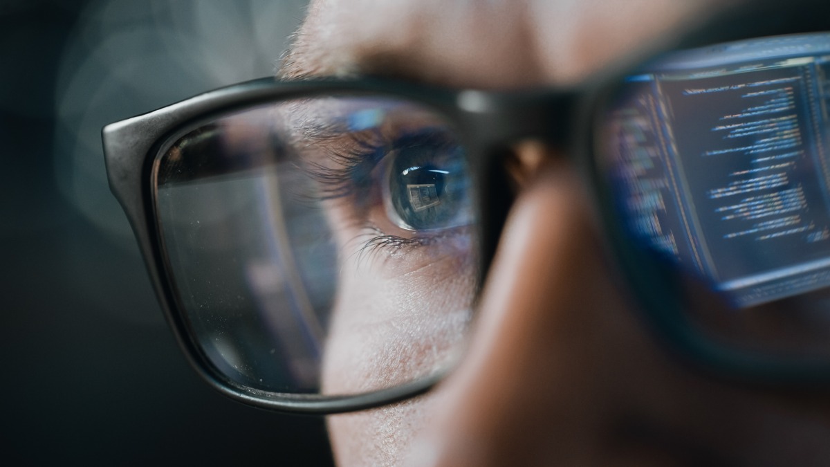 Lunettes connectées au travail : l’employeur doit-il encadrer leur usage ?